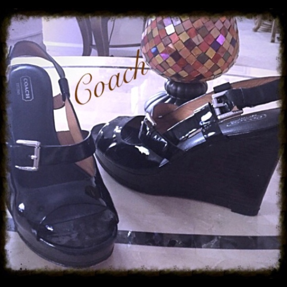 COACH ⚜ MaryJo Patent